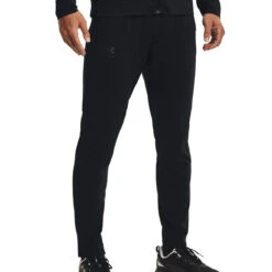 Under Armour Pique Track Pants (Black-Black)